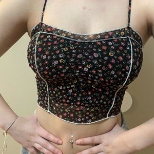 Sky & Sparrow crop top